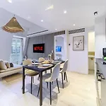 Hyper Centre - Charming Duplex - Luxury - Reversible Air Conditioning - 10 Mins From Place Massena Appartement