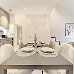 Appartement Hyper Centre - Charming Duplex - Luxury - Reversible Air Conditioning - 10 Mins From Place Massena