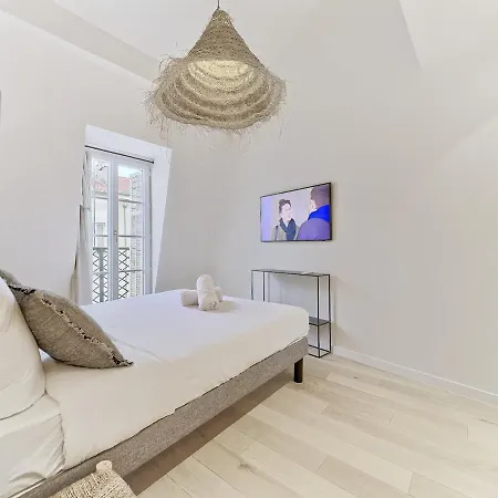 Апартаменты Hyper Centre - Charming Duplex - Luxury - Reversible Air Conditioning - 10 Mins From Place Massena Ницца