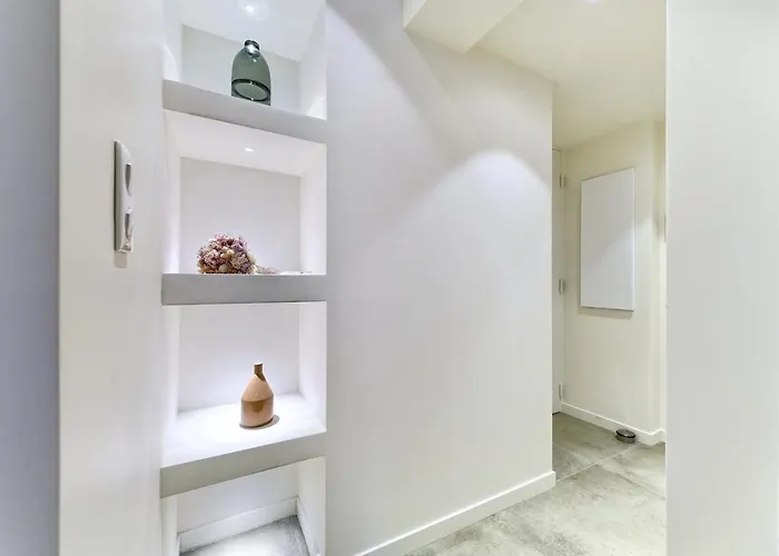 Hyper Centre - Charming Duplex - Luxury - Reversible Air Conditioning - 10 Mins From Place Massena Lejlighed *