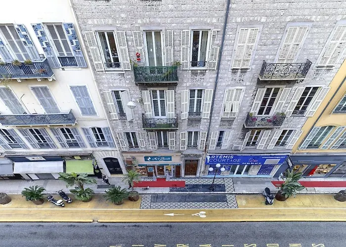 Hyper Centre - Charming Duplex - Luxury - Reversible Air Conditioning - 10 Mins From Place Massena